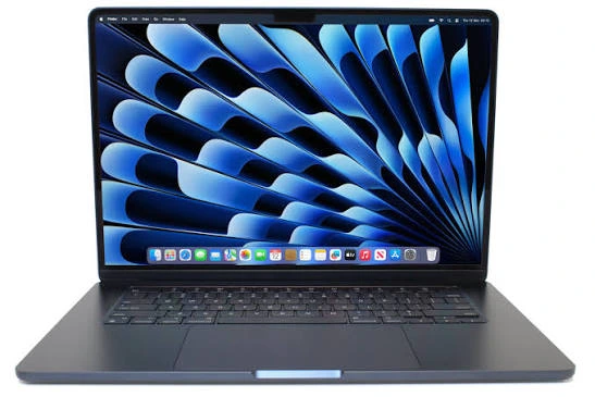 APPLE MacBook Air A2941 (2023) / M2 / 256 GB NVME / 8 GB / 15" / MacOS 27 Golden Gate (C)